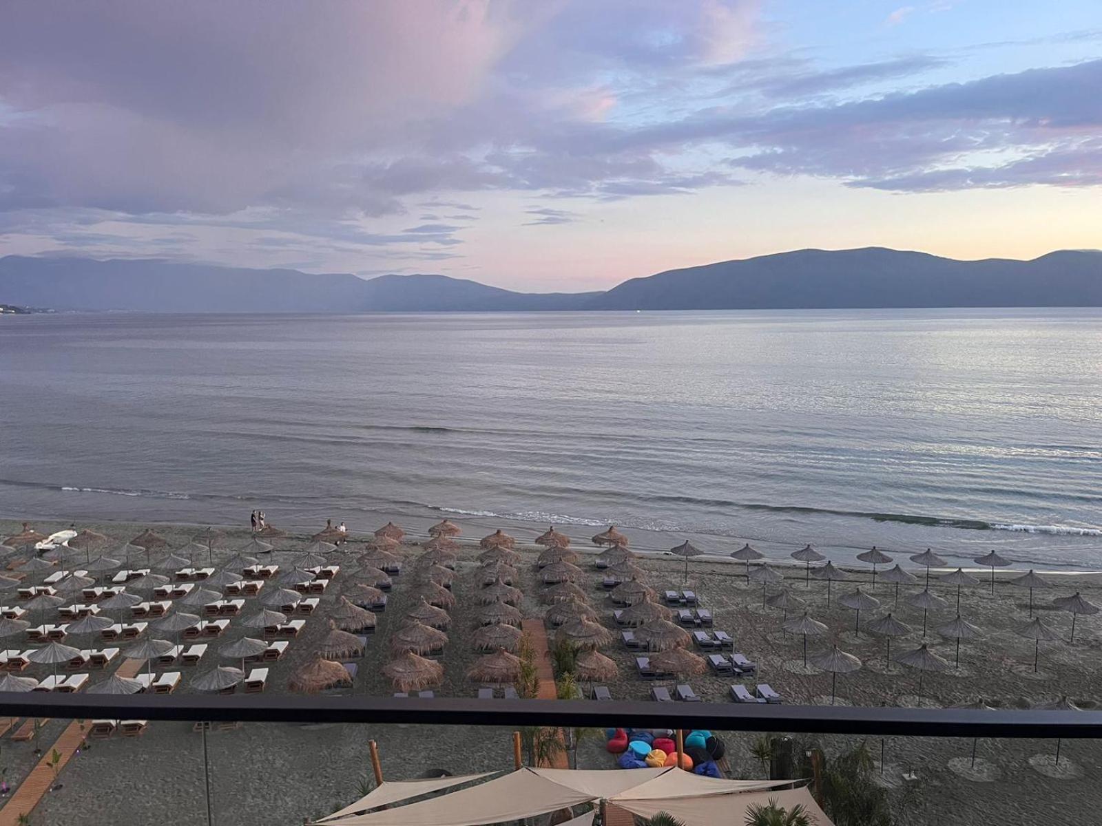 Ideal Sea View Apartment Vlorë Eksteriør billede